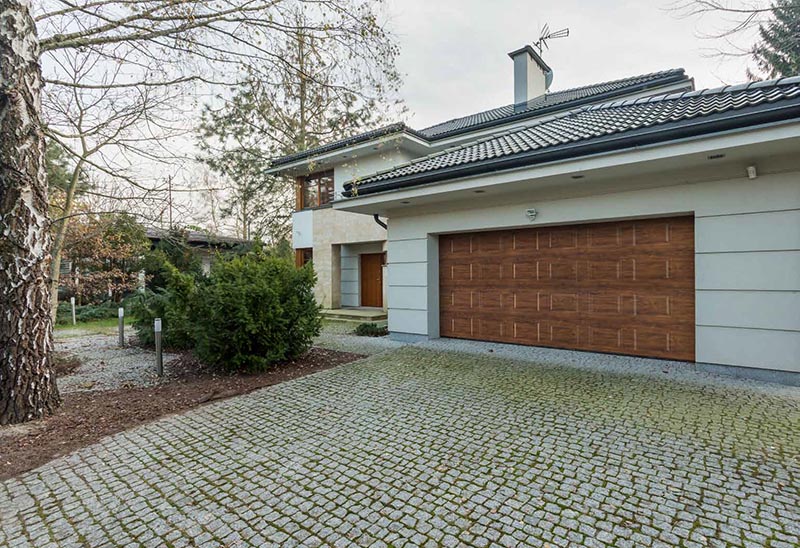 Puerta Automática Seccional Barata | HALO Doors