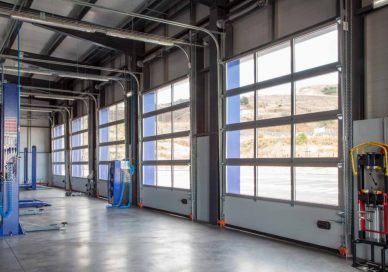 🥇Puertas Industriales Málaga | HALO Doors ® 951 250 682